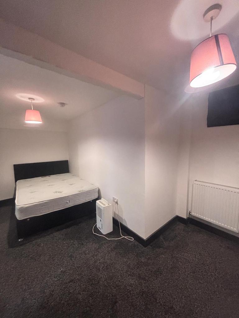 King Edward's Road, Brynmill, Swansea, SA1 4LW