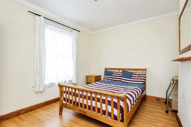 Harrow Road, Southsea, Portsmouth, PO5 1SJ