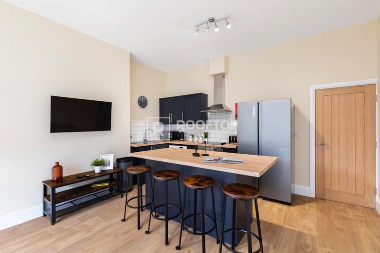 Kelso Road, Hyde Park, Leeds, LS2 9PR