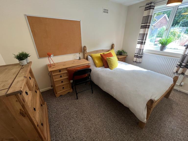 Taylor Road, North & West Earlham, Norwich, NR5 8LZ