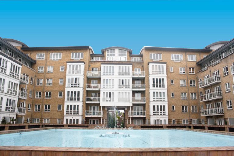 3 bedroom apartment for rent St. Davids Square, London, E14 3WB UniHomes