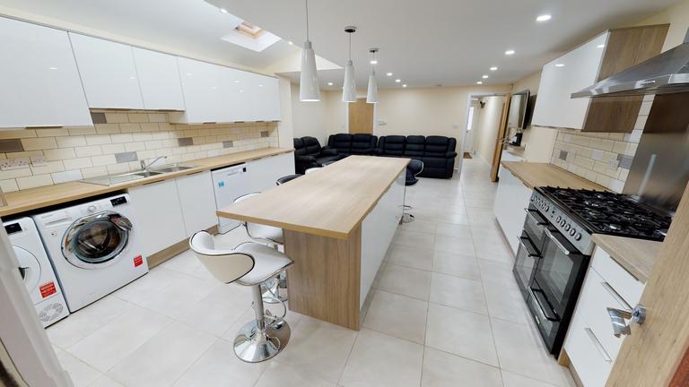 Bournbrook Road, Selly Oak, Birmingham, B29 7DD