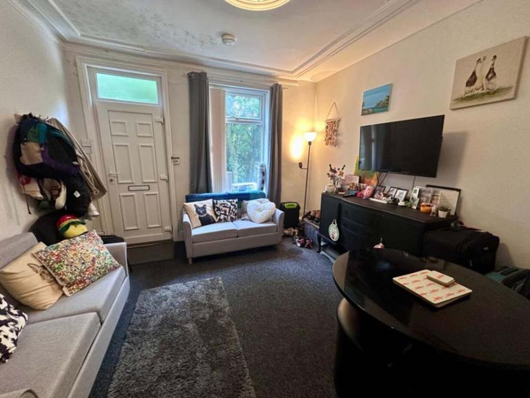 Oxford Street, Crookesmoor, Sheffield, S6 3FG