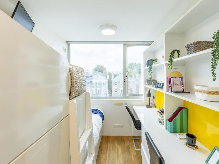 Manresa Road, Chelsea, London, SW3 6NA