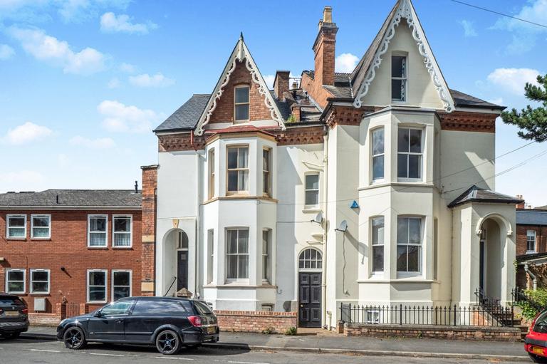 Union Road, Town Centre, Leamington Spa, CV32 5LT