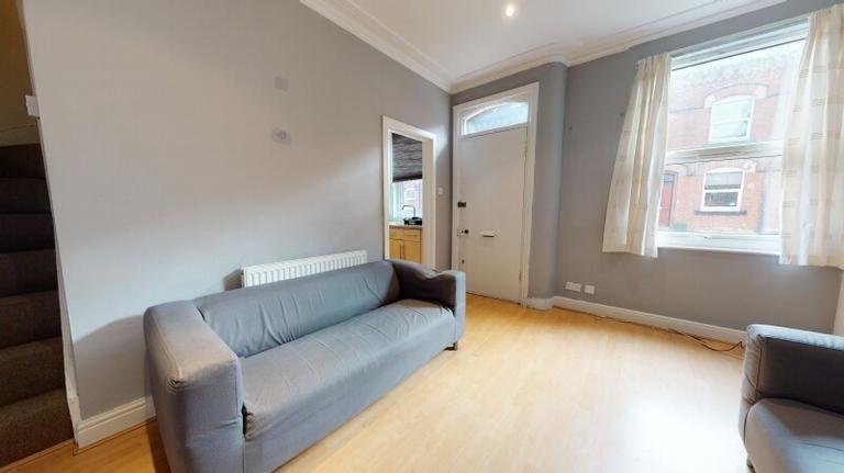Granby Grove, Headingley, Leeds, LS6 3BE