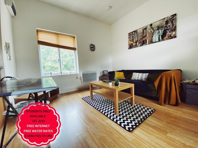 New Walk, City Centre, Leicester, LE1 7EA