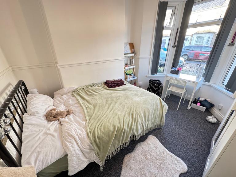 Arran Street, Roath, Cardiff, CF24 3HT