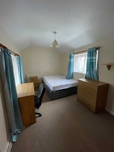 Bond Street, Sandfields, Swansea, SA1 3TX