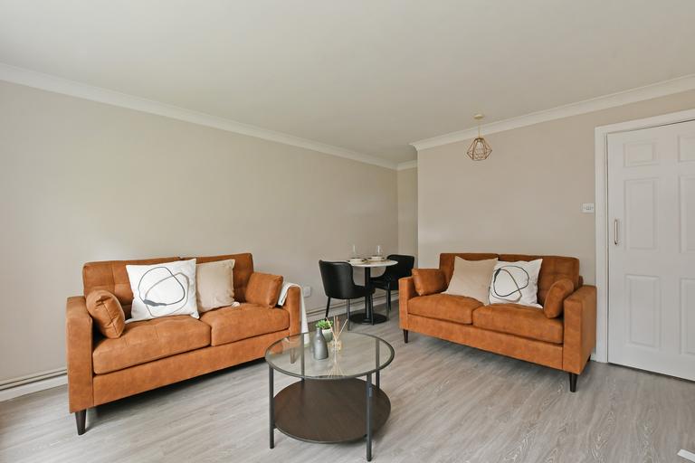 Tapton House Road, Broomhill, Sheffield, S10 5BY