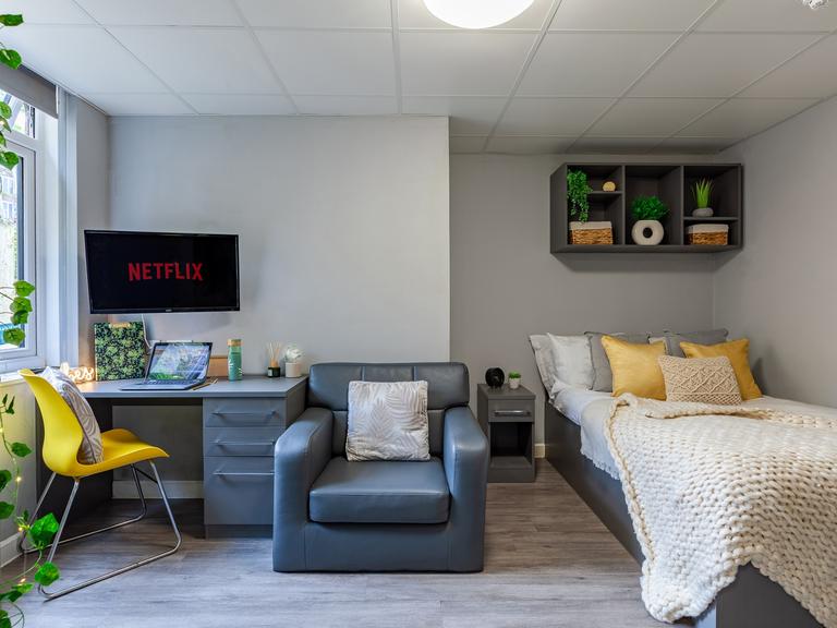 Cromwell Range, Fallowfield, Manchester, M14 6FQ
