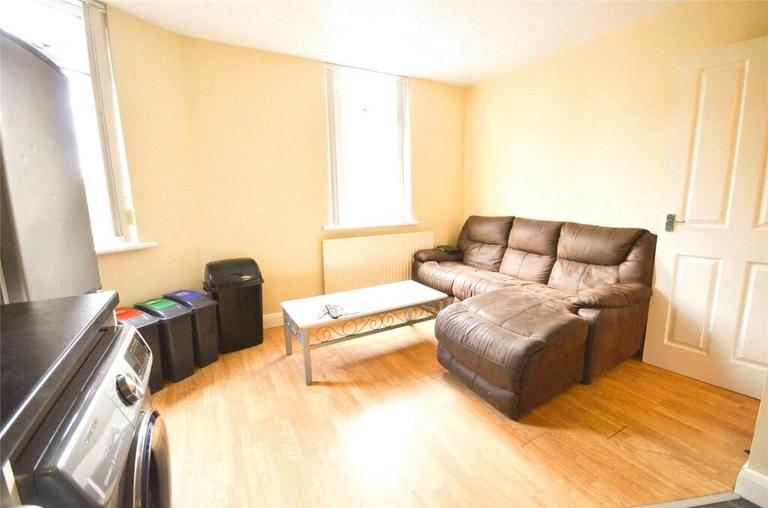 Davenport Avenue, Withington, Manchester, M20 3EY