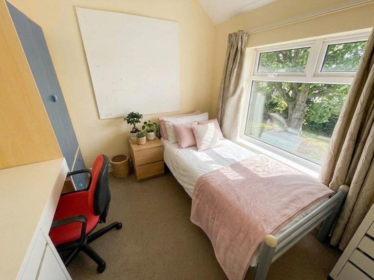 George Borrow Road, Eaton, Norwich, NR4 7HU