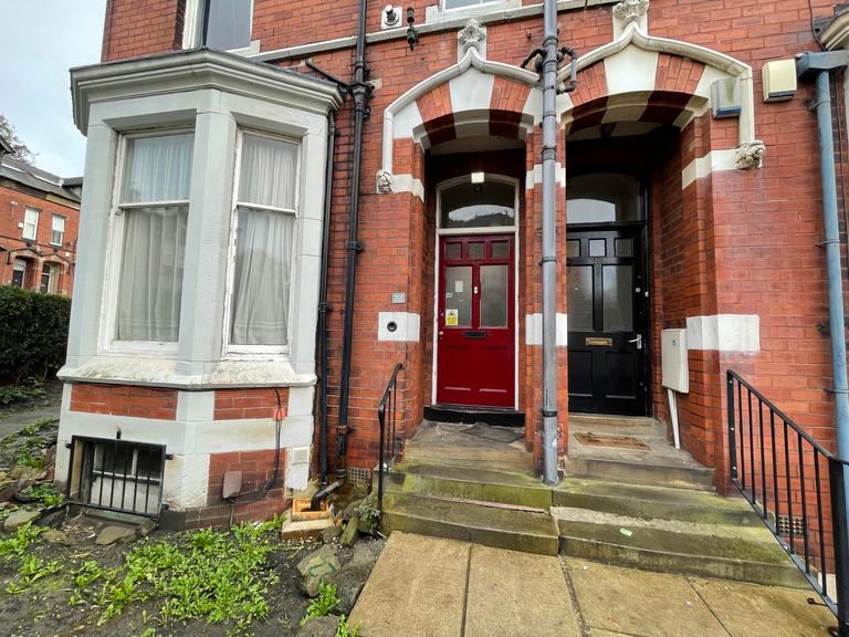 Regent Park Avenue, Headingley, Leeds, LS6 2AU
