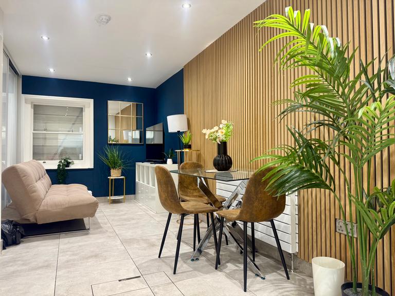 St Margaret's Place, City Centre, Brighton, BN1 2FD