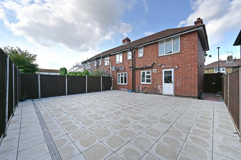 Godbold Road, Canning Town, London, E15 3AL