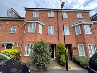 Shropshire Drive, Stoke, Coventry, CV3 1PH Shropshire Drive, Stoke, Coventry, CV3 1PH