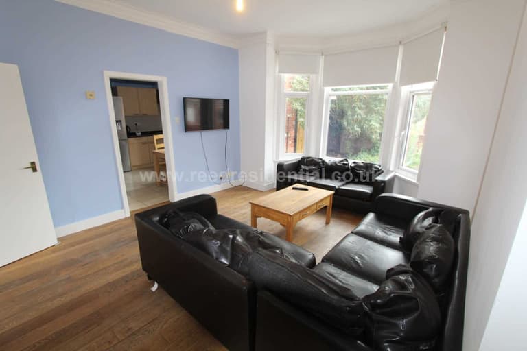 Derby Road, Lenton, Nottingham, NG7 1QN Derby Road, Lenton, Nottingham, NG7 1QN