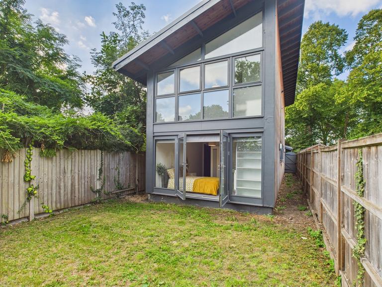 Gipsy Lane, Golden Triangle, Norwich, NR5 8AX