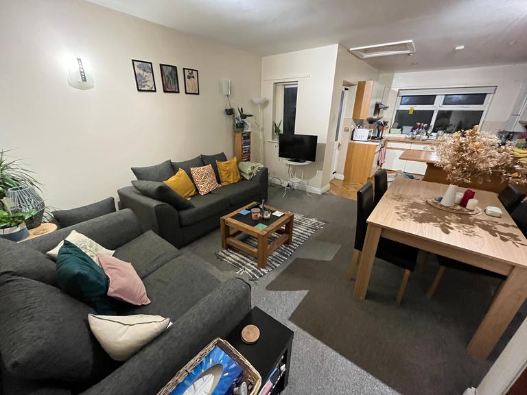 Eileen Grove West, Rusholme, Manchester, M14 5NW