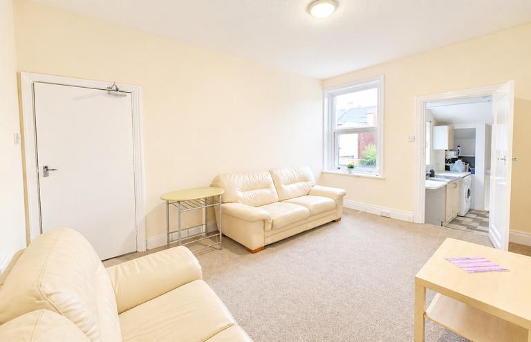 Simonside Terrace, Heaton, Newcastle, NE6 5LF