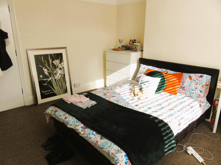 City Road, Dunkirk, Nottingham, NG7 2JL