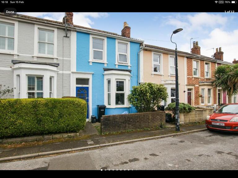 Clarence Place, Newbridge, Bath, BA1 3EW