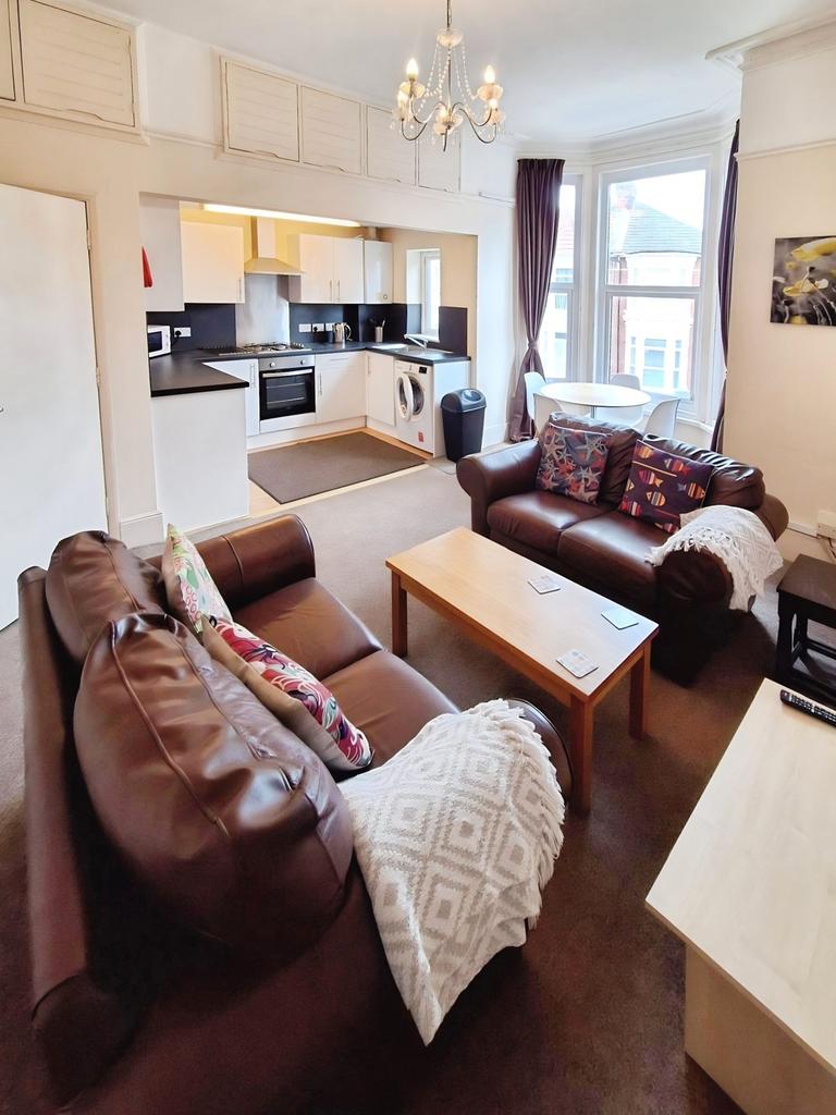 Waverley Road, Southsea, Portsmouth, PO5 2PJ