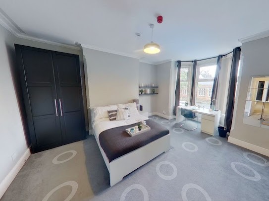 Gregory Boulevard, Forest Fields, Nottingham, NG7 6BG