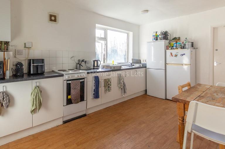 Crespin Way, Lewes Road, Brighton, BN1 7FG