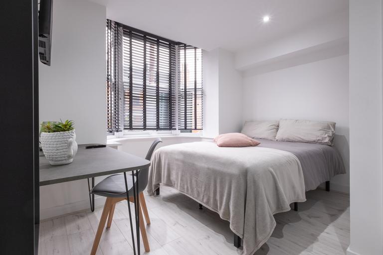 Avondale Street, Monks Road, Lincoln, LN2 5BL