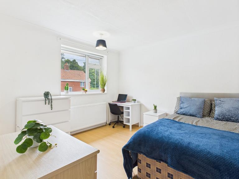 Friends Road, North & West Earlham, Norwich, NR5 8HN