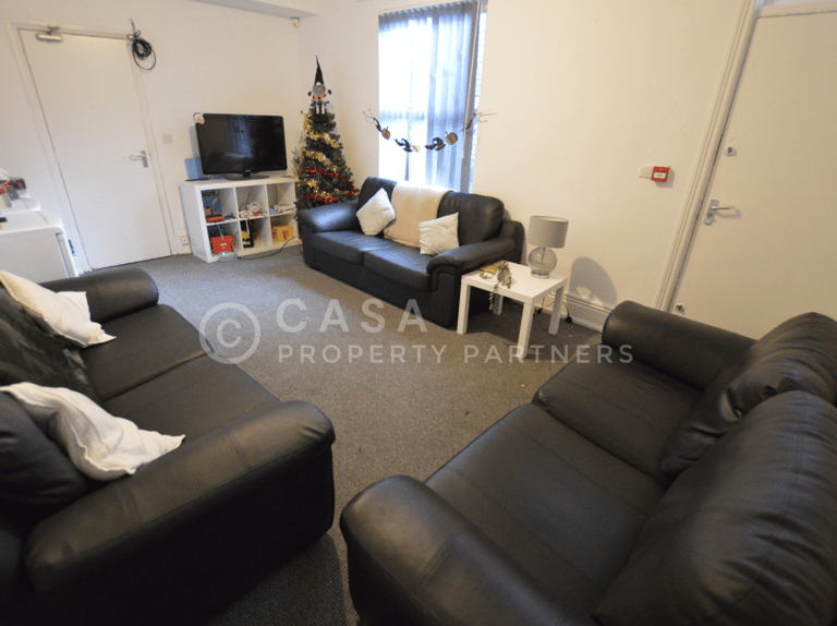 Hanover Square, City Centre, Leeds, LS3 1BQ