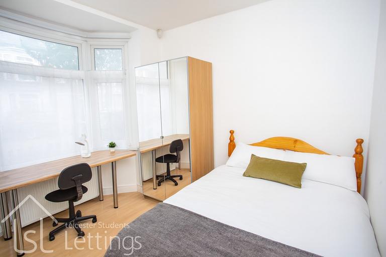 Barclay Street, Westcotes, Leicester, LE3 0JA