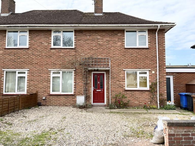 Scarnell Road, North & West Earlham, Norwich, NR5 8HT