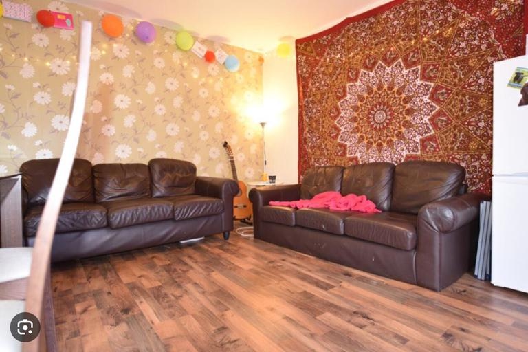 Thornville Terrace, Hyde Park, Leeds, LS6 1JT