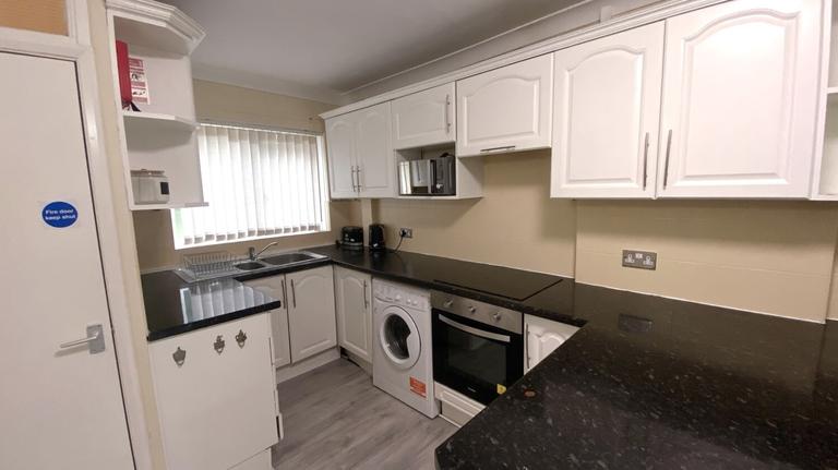 Metchley Drive, Harborne, Birmingham, B17 0JX