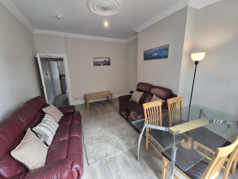 Glossop Road, Broomhill, Sheffield, S10 2QA