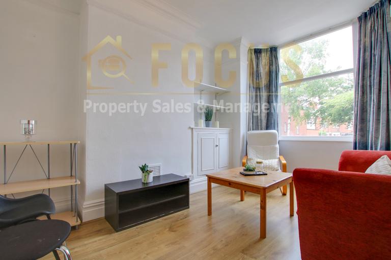 Lorne Road, Clarendon Park, Leicester, LE2 1YG