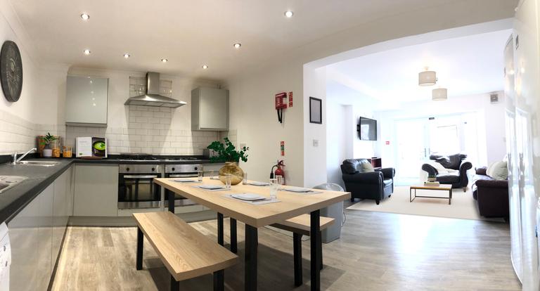 Hanover Street, City Centre, Swansea, SA1 6BQ