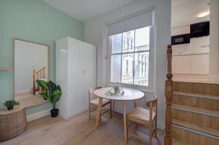 Kensington Gardens Square, Paddington, London, W2 4DJ