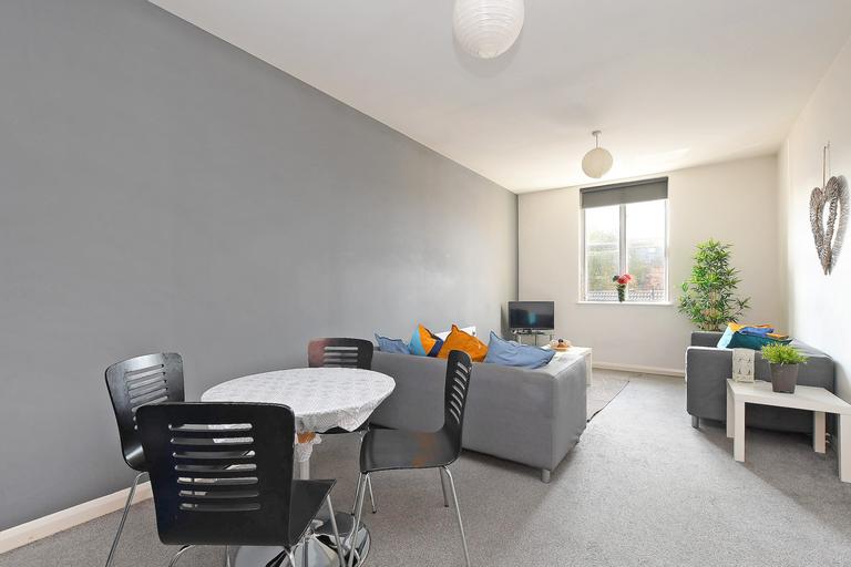 Lancing Road, City Centre, Sheffield, S2 4ES