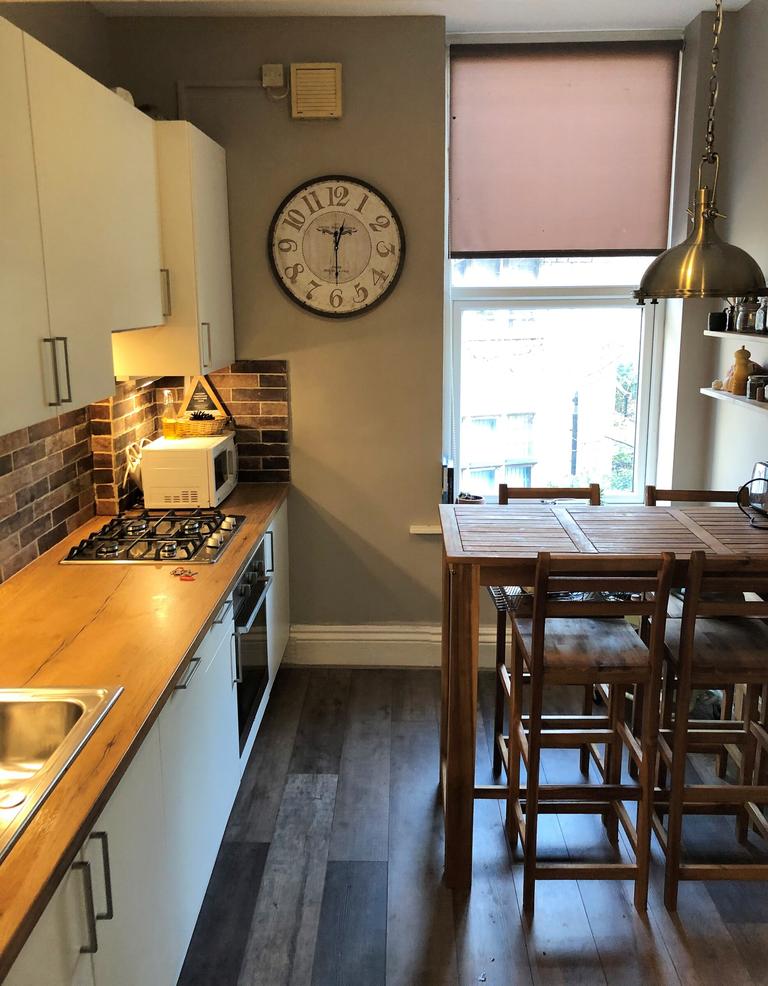 Newbould Lane, Broomhill, Sheffield, S10 2PJ