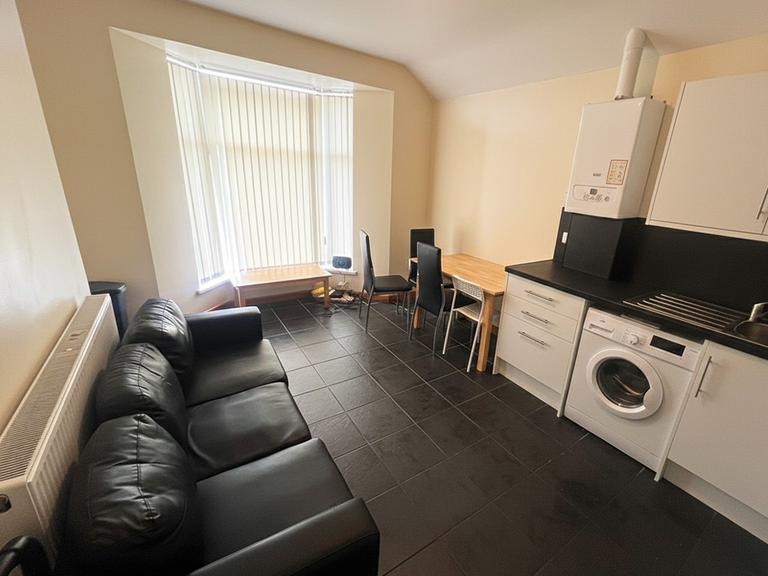 Hawthorne Avenue, Uplands, Swansea, SA2 0LR