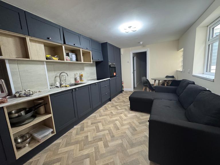 St. Helens Avenue, Uplands, Swansea, SA1 4NE