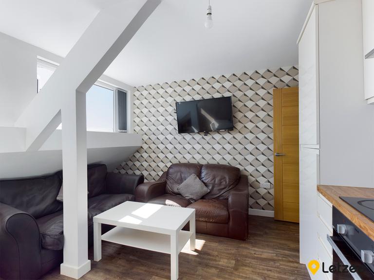 Fabian Way, Port Tennant, Swansea, SA1 8PA