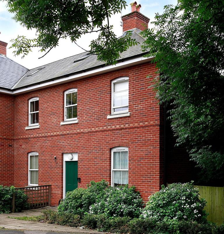 Barfield Close, Bar End, Winchester, SO23 9PH