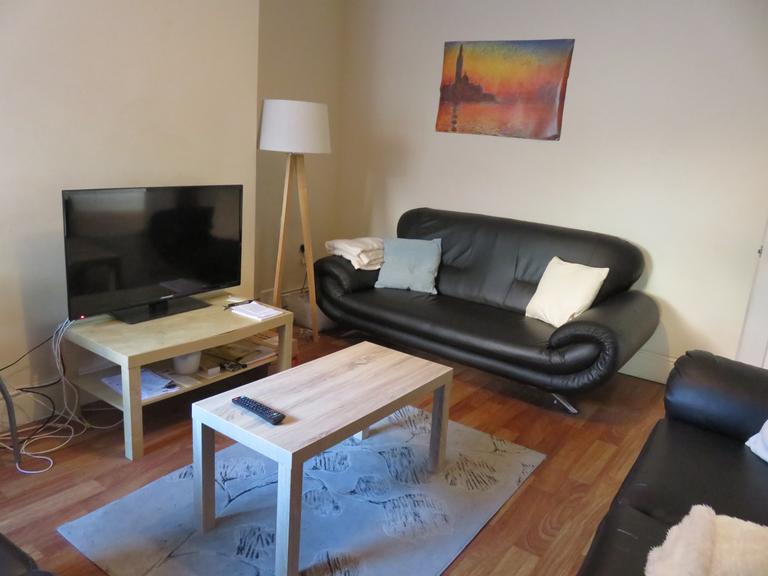 Grove Road4, Lenton, Nottingham, NG7 1HJ