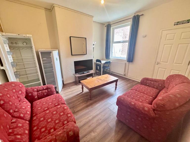 Lenton Boulevard, Lenton, Nottingham, NG7 2ES