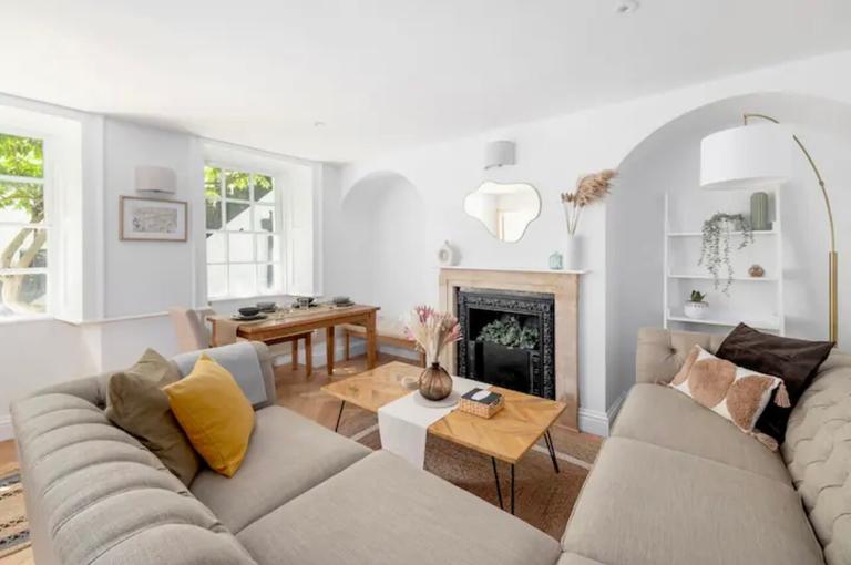 Belmont, Basement Flat, City Centre, Bath, BA1 5DZ